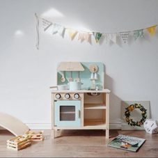 Gambar Wooden little Dutch kitchen - mint blue