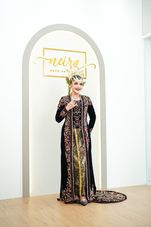 Gambar  Kebaya bludru