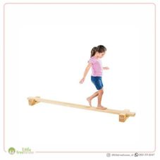 Gambar Little treehouse Single wooden balance beam 