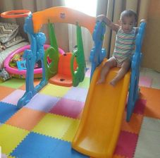 Gambar Gnu First scramble n slide play centre