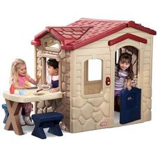 Gambar Little tikes Playhouse picnic patio