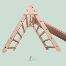 Gambar Bioma Pikler with wall climbing and slide