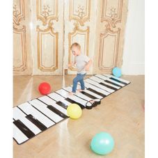 Gambar Elc Giant piano