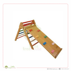 Gambar Little treehouse  Pikler triangle + slide