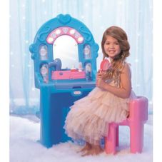 Gambar Little tikes Ice princess magic mirror