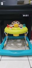 Gambar Bright starts Baby walker pattern pals