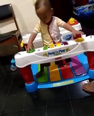 Gambar Fisher price Piano
