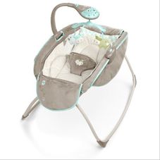 Gambar Bright starts  Moonlight rocker baby nest