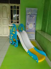 Gambar Labeille Otto slide